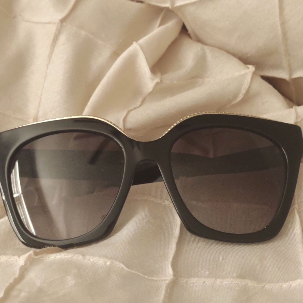 Marc Jacobs sunglasses